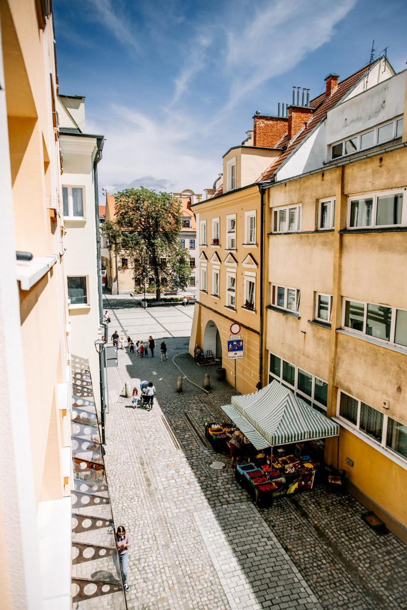 Apartament Antrakt Jelenia Góra Exterior foto